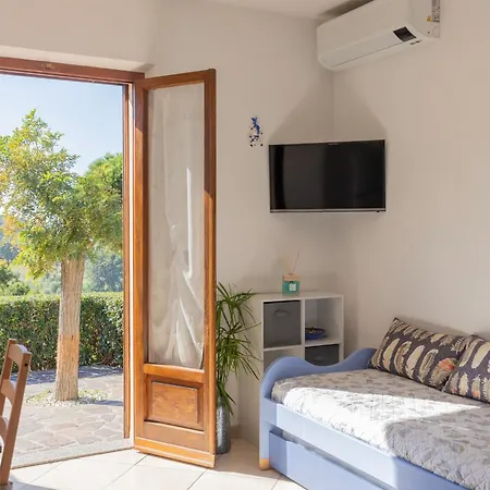 Apartamento La Chiocciola By Elbasummer Lacona